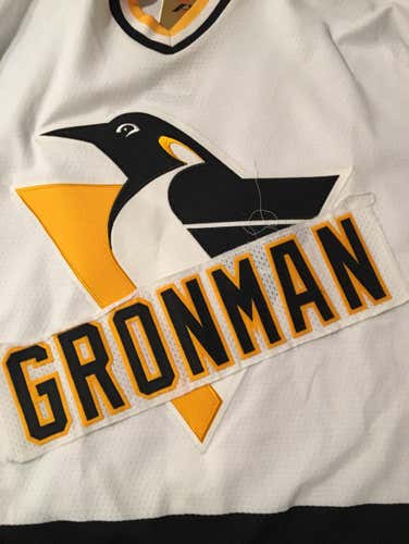 Toumas Gronman Pittsburgh Penguins Team Issued NHL Hockey Jersey Nameplate Tag Syracuse Crunch