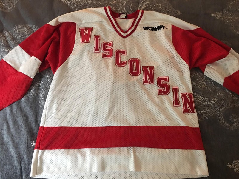 Wisconsin Badgers Jersey
