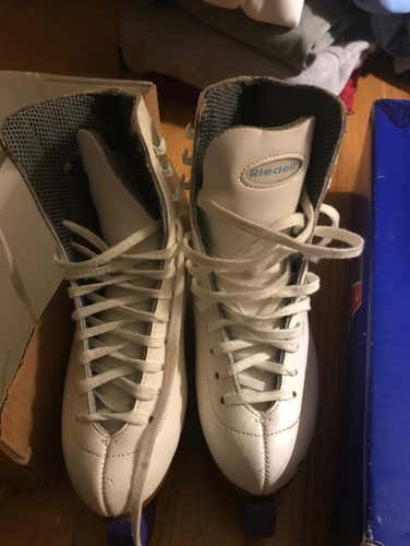 Riedell Figure skates