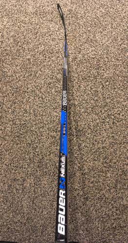 (NEW)Bauer Nexus Pro Stock Stick, Senior, Flex: 87, Curve: P92