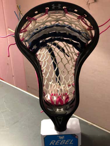 UNDER ARMOUR COMMAND 2 (light Use)