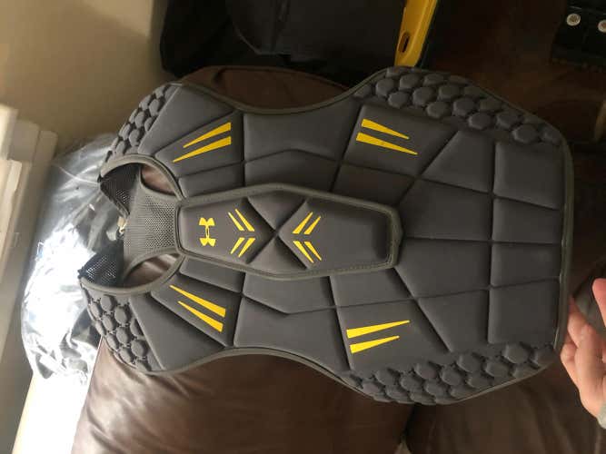 Under Armor Goalie Chest Protector