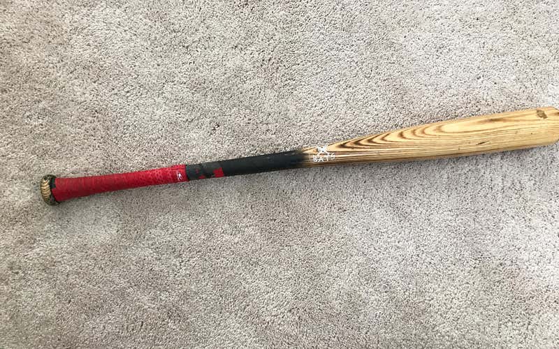 Wood Bat 33 Inches