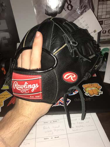 Rawlings Gamer XLE training Glove