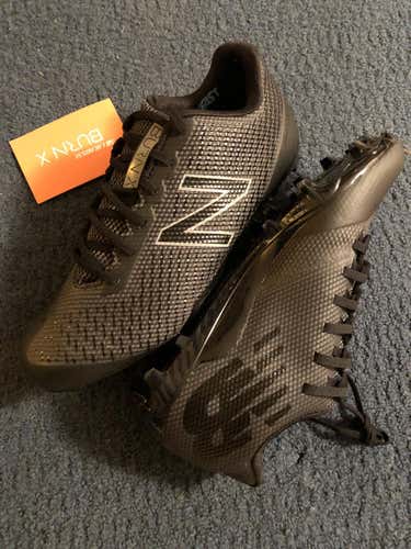 New New Balance Burn X Mid Cleats
