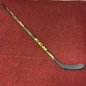 New CCM ultra Tacks LH Stick P28 100 Flex Pro Stock Item#Mans119