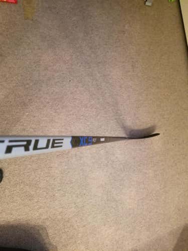 New True XC9 ACF Stick Righty Heel Senior