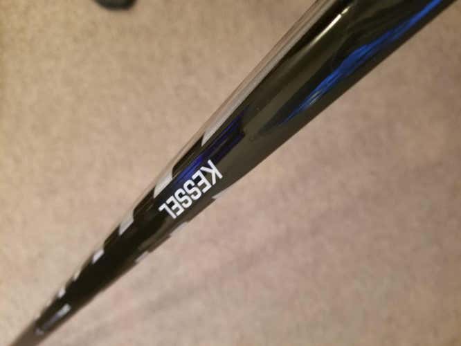 Warrior Covert QRL Kessel Stick Righty Senior
