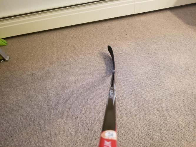 Warrior Dynasty HD Pro Stick Righty Toe Senior Kovalchuck Pro Stock