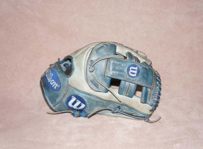 Wilson A2000 GOTM 11.75 Rare Glove