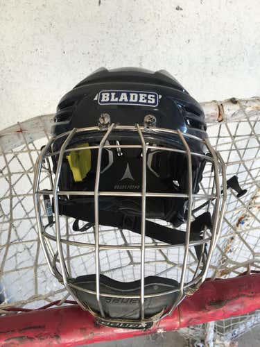 Bauer IMS 9.0 size medium senior helmet