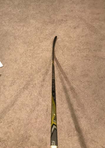 Bauer Supreme 1s Senior P28 87 Flex