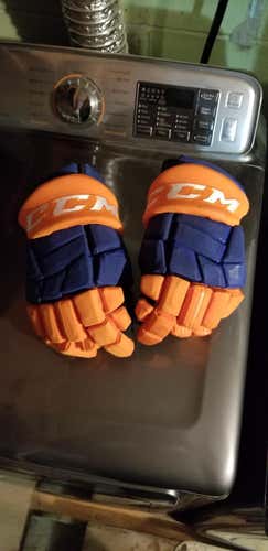 CCM Edmonton Oilers Team Issue Gloves Senior Pro Stock