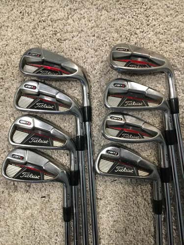 Titleist AP1 710 Iron Set 4-W (PW & W) + 2 Extra Wedges