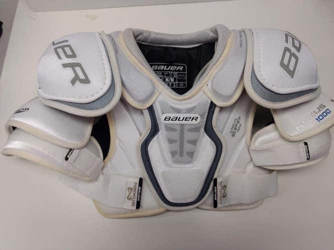 Bauer Nexus 1000 Shoulder Pads Senior