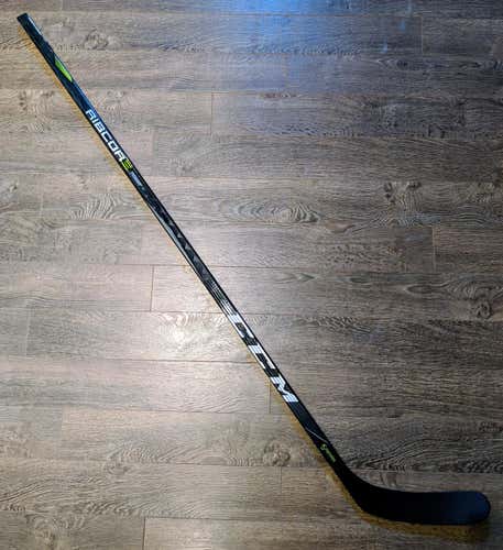 New DUCHENE PRO STOCK CCM Ribcor Trigger2 - 70 Flex Custom Heel Curve