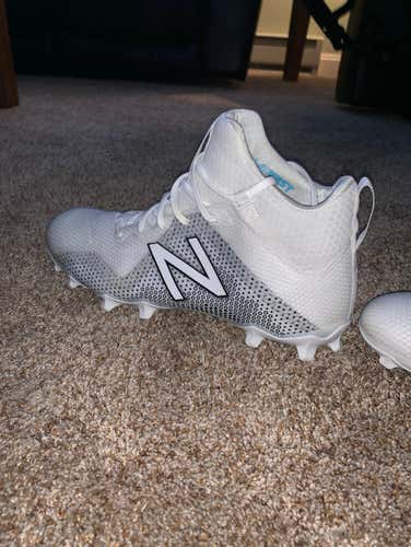 (New) New Balance Freeze Cleats