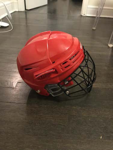 Box Lax Helmet - Bauer REAKT 75m