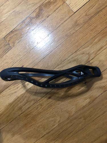 BN Under Armour Command Unstrung