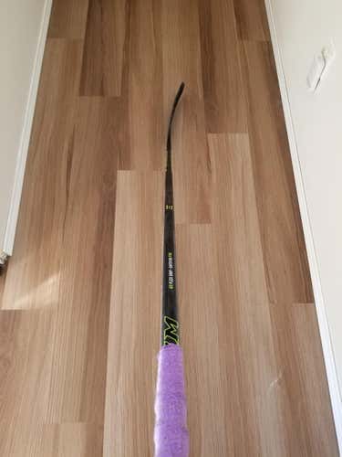 CCM RibCor Reckoner Stick Lefty Heel Intermediate