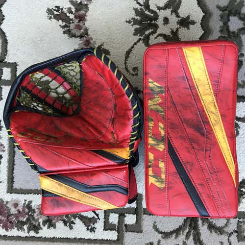 Canadian Made CCM Eflex 3 Pro Goalie Glove & Blocker Set - 600 break