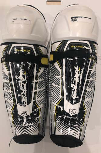CCM Super Tacks Junior 12” Shin Pads