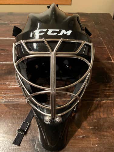 Senior CCM GF7000 Goalie Mask