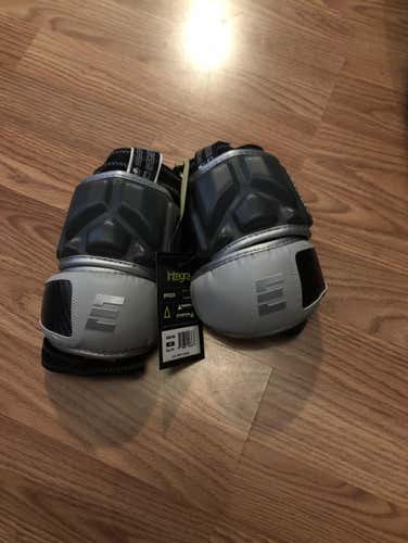 Brand New Medium Epoch Integra Elbow Caps