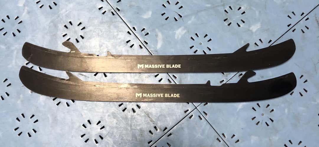 Massive Blade Black Lightspeed Edge Runners 272