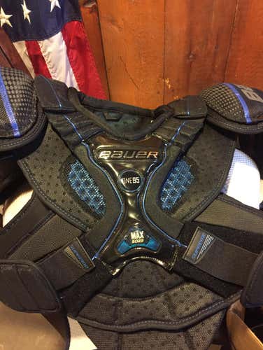 Pro Bauer One 95 Shoulder Pads