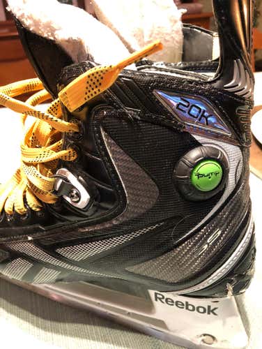 Reebok 20k Size 7.5D