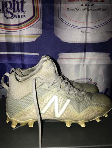 Used New Balance Freeze Size 7