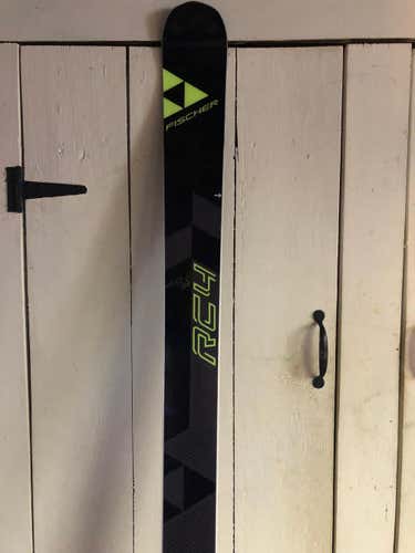 Fischer RC4 World Cup GS Skis