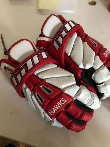 Hartford Hawks Lacrosse Gloves