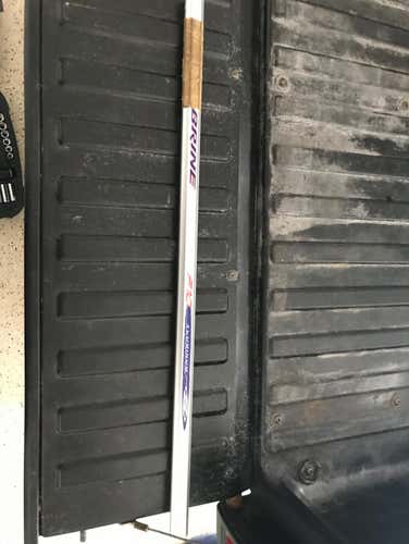 Lightly Used Brine F10 Aluminum Shaft