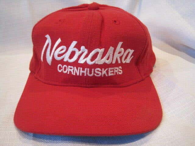 Vintage Nebraska Cornhuskers 1990s baseball hat red football