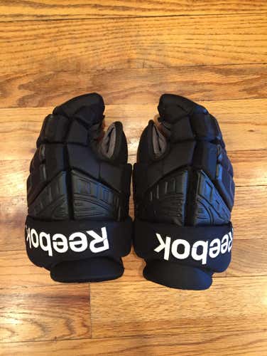 Reebok Gloves 26K “13