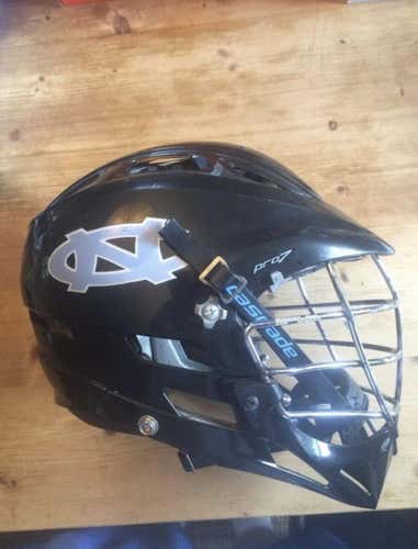 UNC Issued Black Pro-7