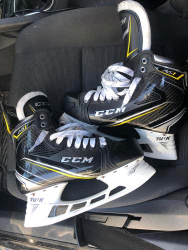 Ccm Tacks AS1 PRICE NEGOTIABLE