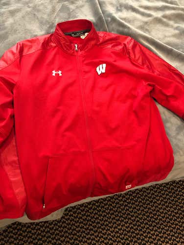 Wisconsin Hockey Long Sleeve Jacket