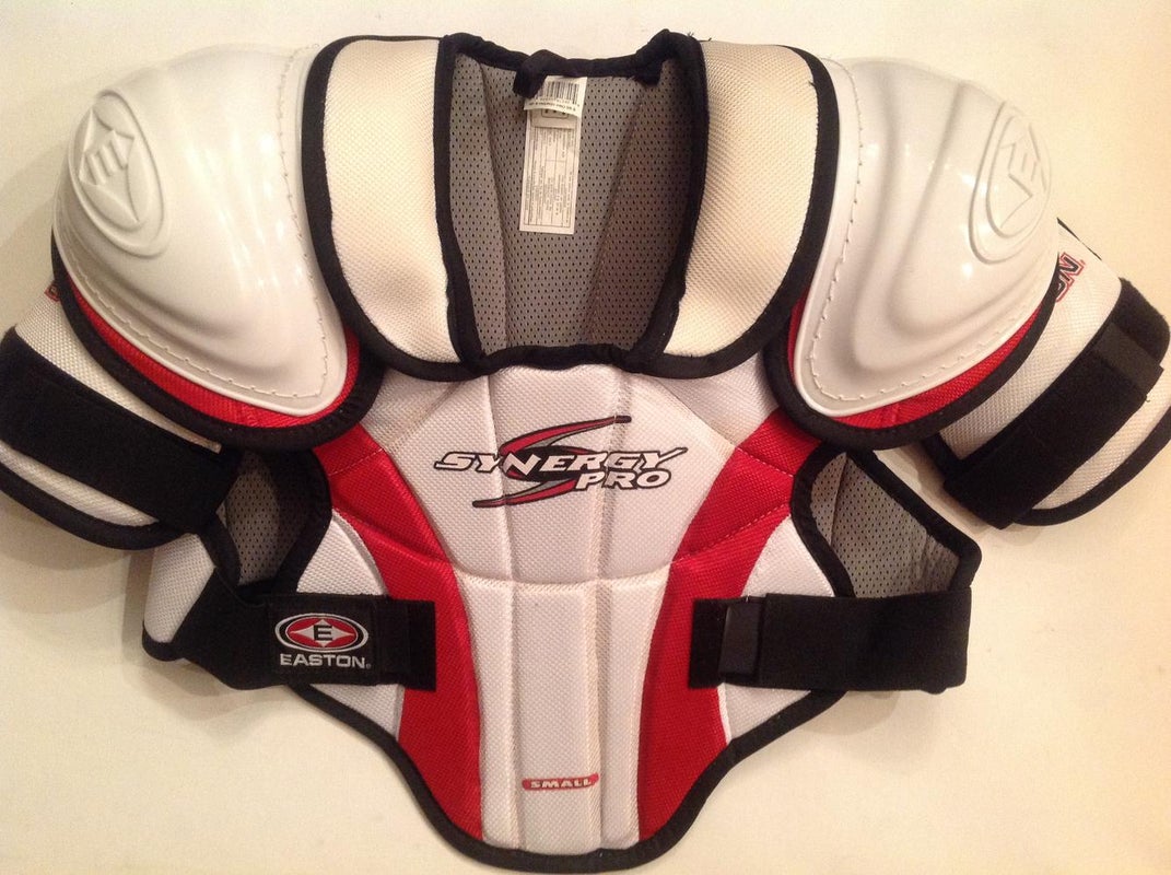 Used Easton SYNERGY 500 SM Ice Hockey / Shoulder Pads Ice Hockey / Shoulder  Pads