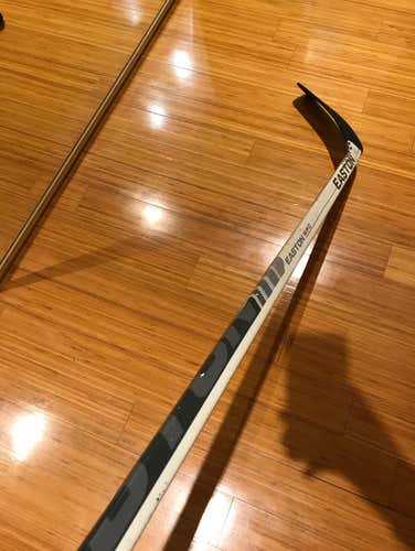 Easton Mako RH Stick P5 Getzlaf Used 85 Flex