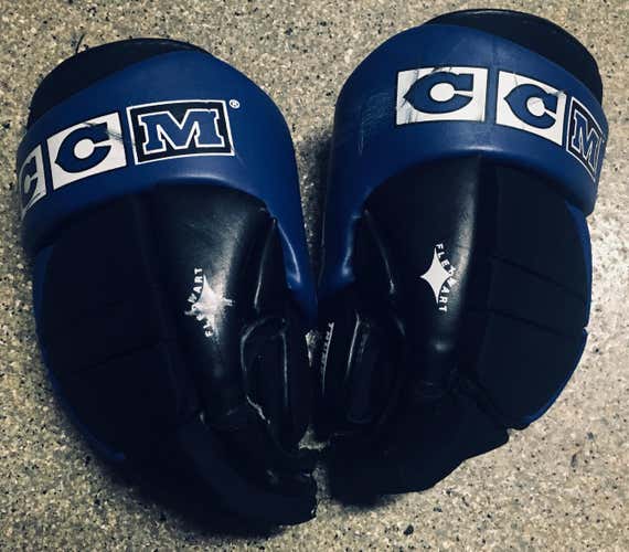 CCM HG 120 Gloves Sr 14"