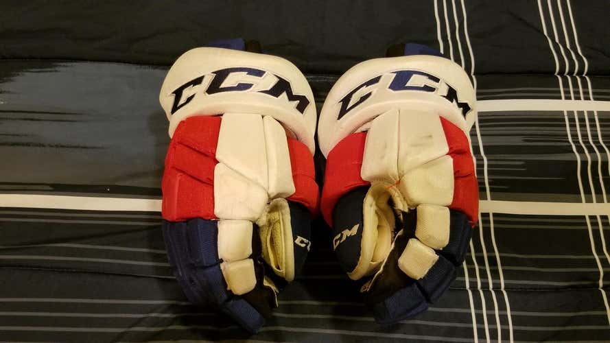 New York Rangers CCM HGTK Gloves Senior Pro Stock 13"