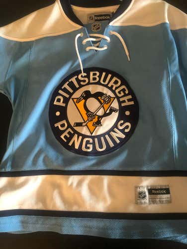 Women’s M Malkin Winter Classic Jersey