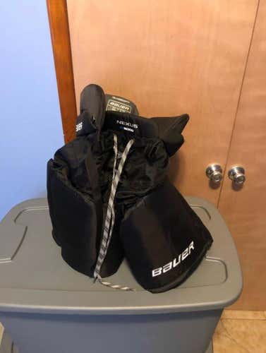 Bauer Nexus N8000 Hockey Pants