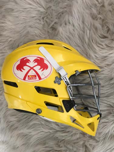 IN-N-OUT Burger Pro 7 Helmet