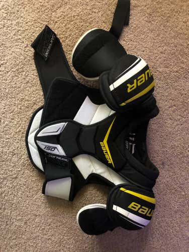 Supreme 150 Small Sr Shoulders