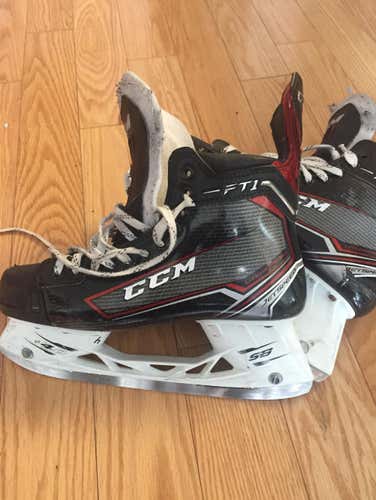 LIGHTLY USED- MIC Jetspeed FT1 9.5D