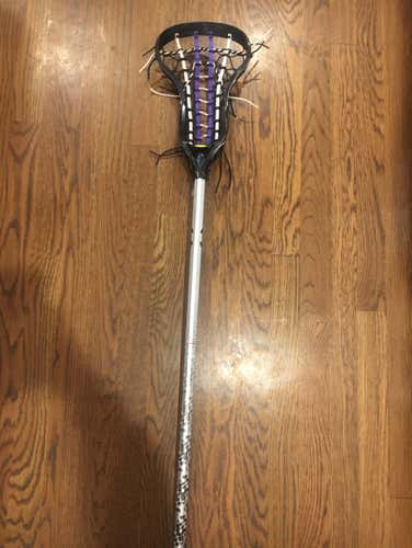 Under Armour T22 Complete Stick ;Good Condition; Used 2 Times.
